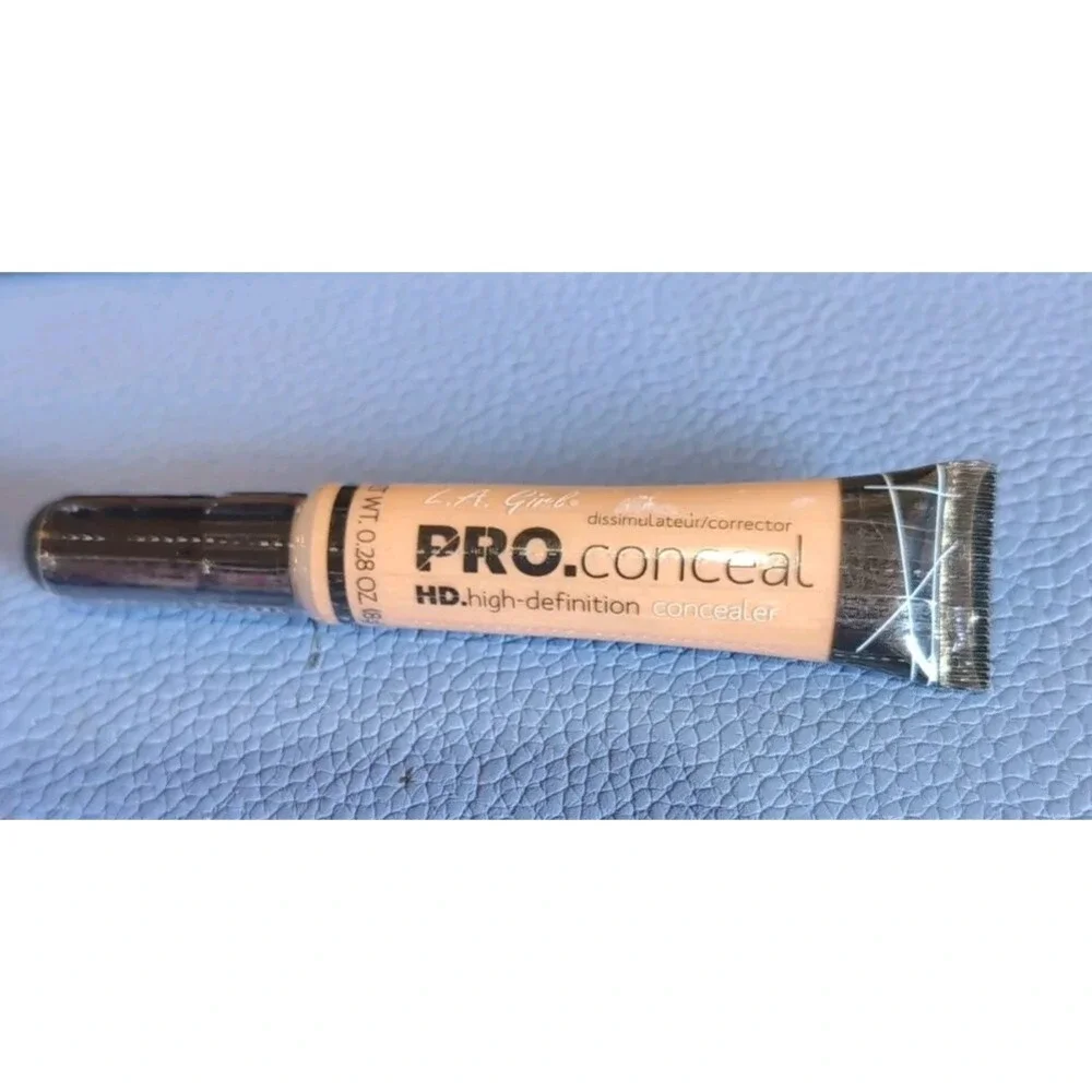 LA GIRL Pro Conceal HD High Definition Concealer & Corrector Creamy beige